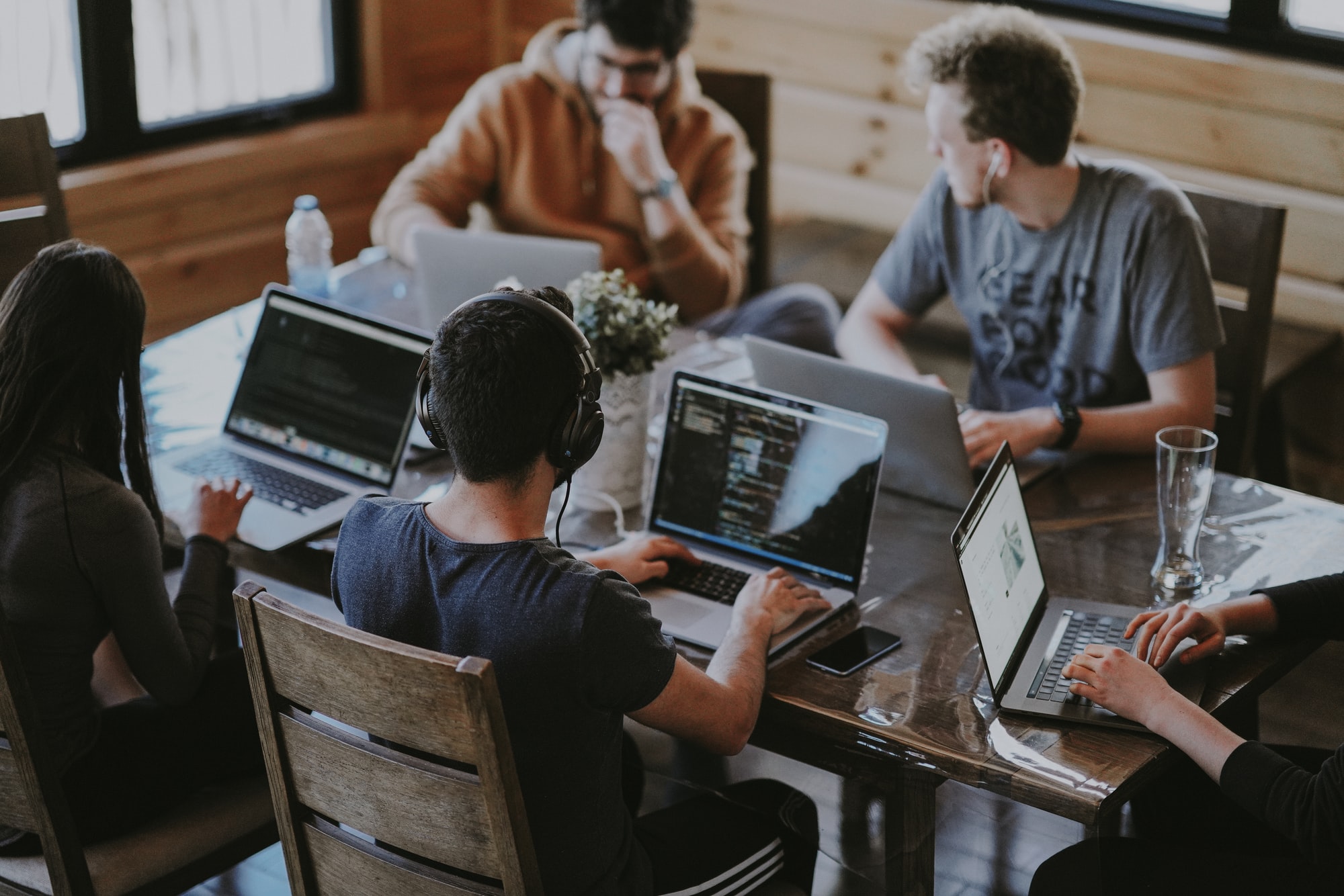 19 Best (and most unique) Incubators For Early Stage Startups Worldwide (2025)