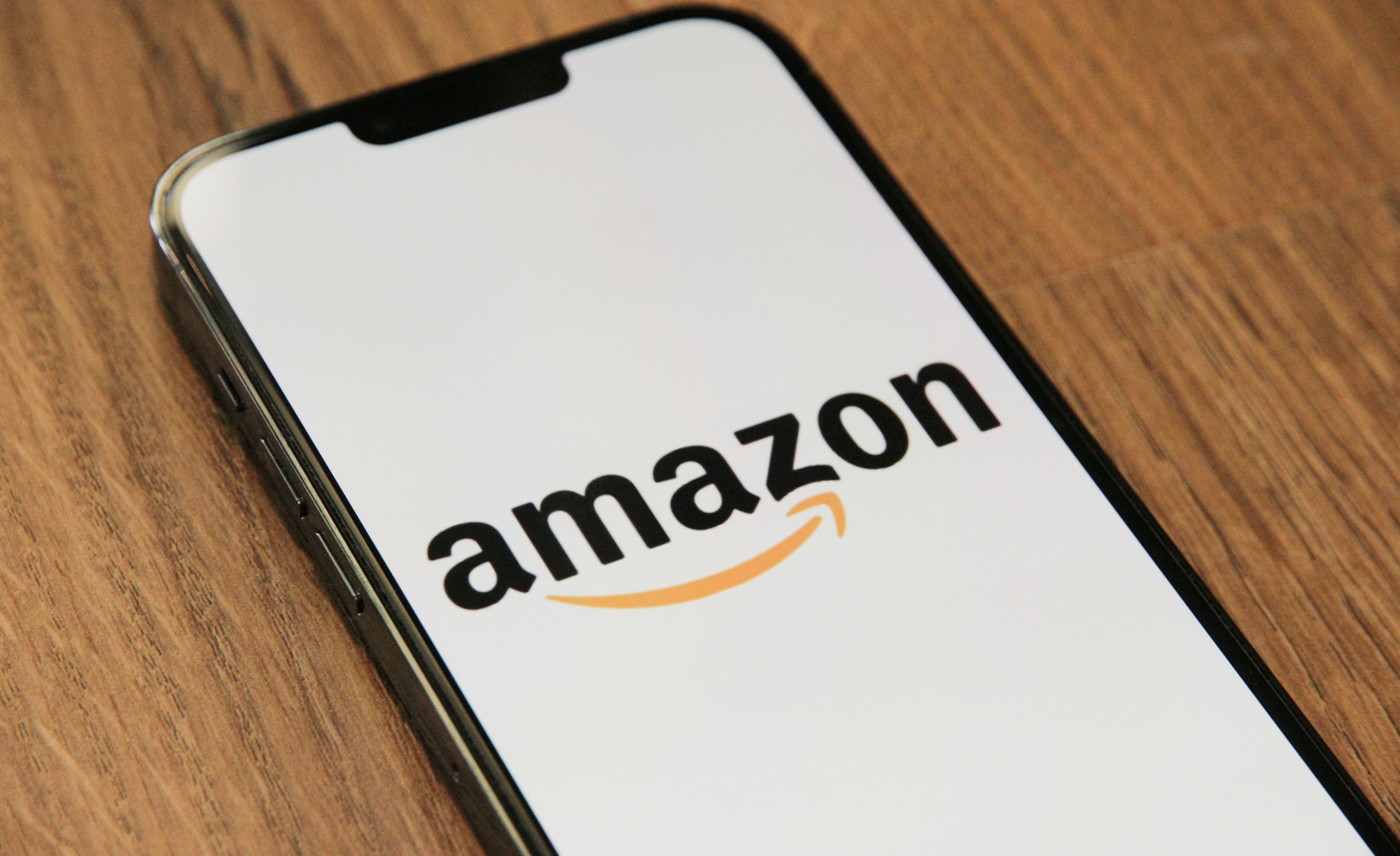 ​Amazon Surges as AWS Growth Reassures Investors on AI Spending