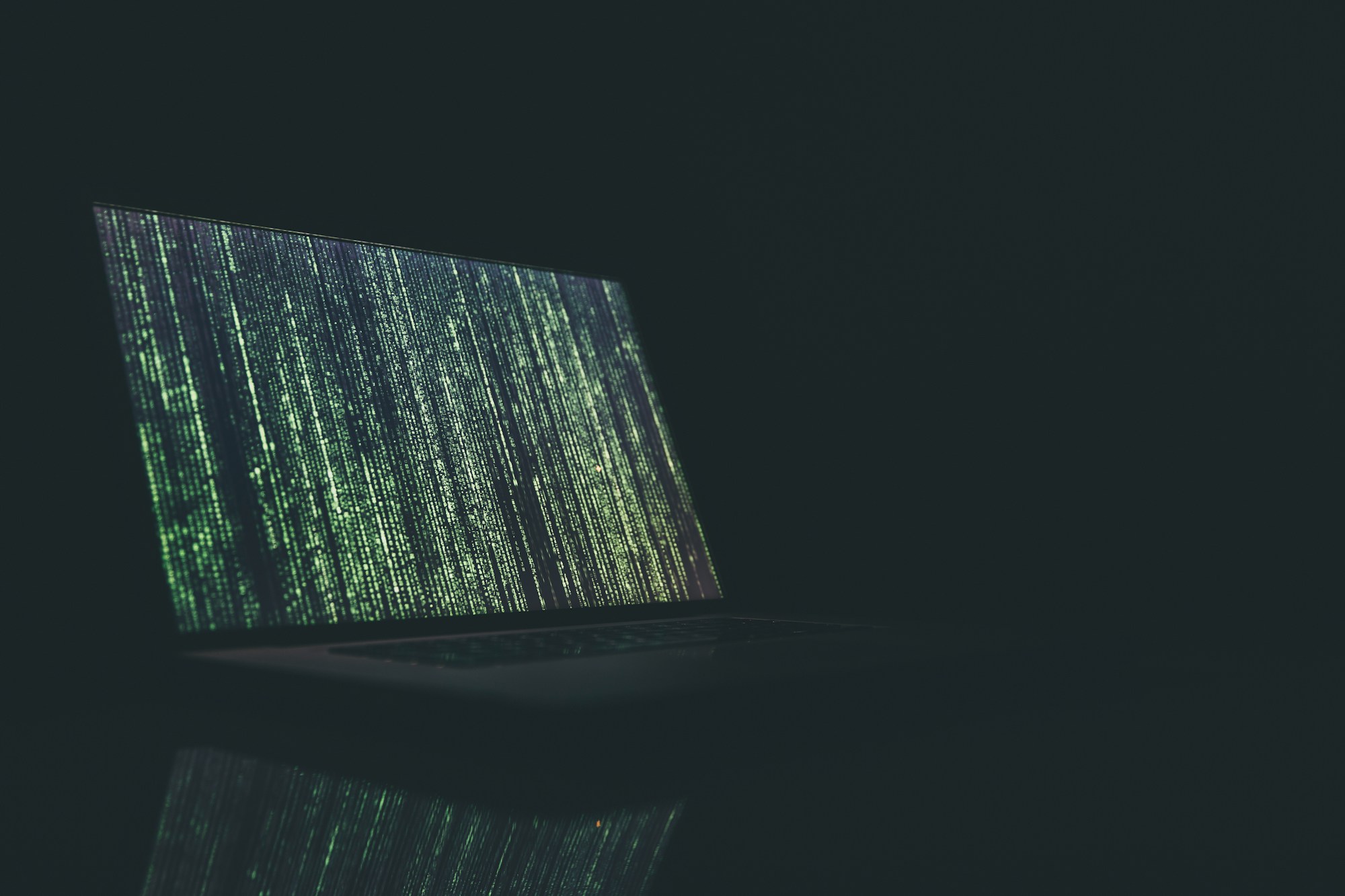 ​Cybersecurity Stocks Surge as AI Threats Expand: CrowdStrike, Palo Alto, and SailPoint Lead the Rebound