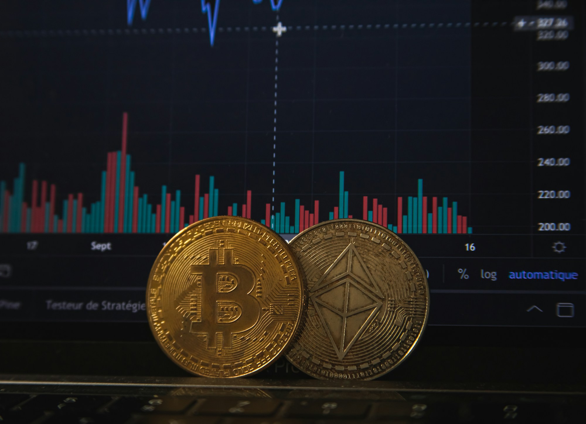 ​Bitcoin and Ethereum Hold Near Key Levels as Crypto Investors Debate Whether the Bottom Is In
