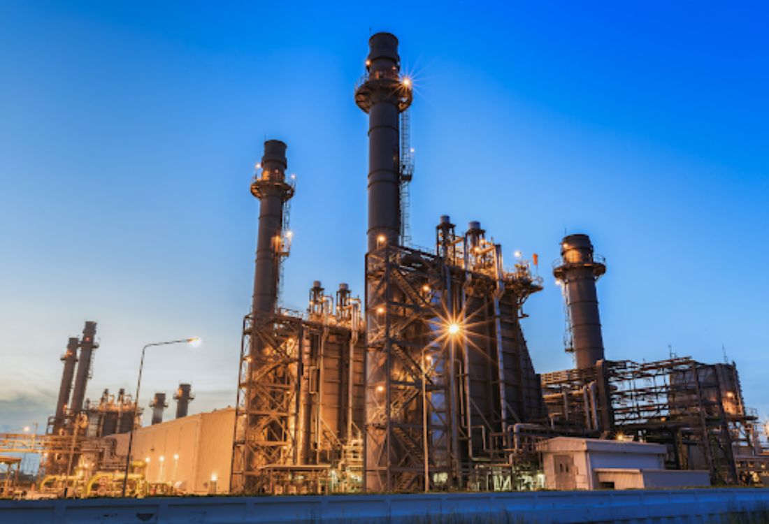 A gas and oil centre offshore that uses static mixers. 