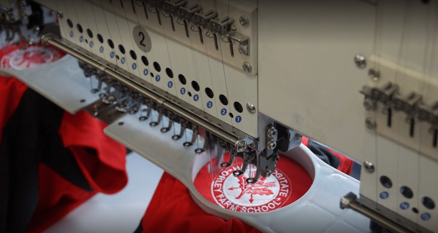A customer which choose the perfect garment printing service based on its needs. 