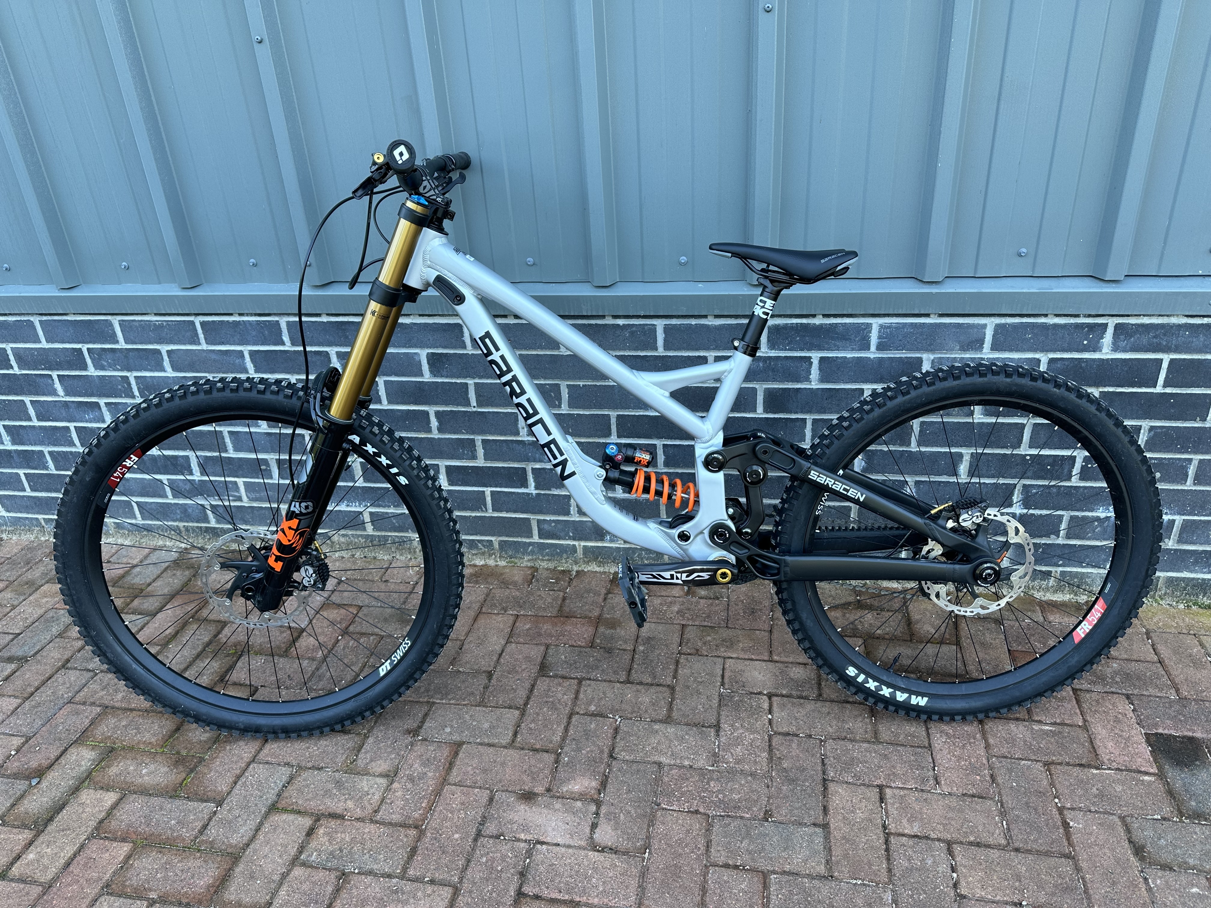 Downhill Mountain Bike