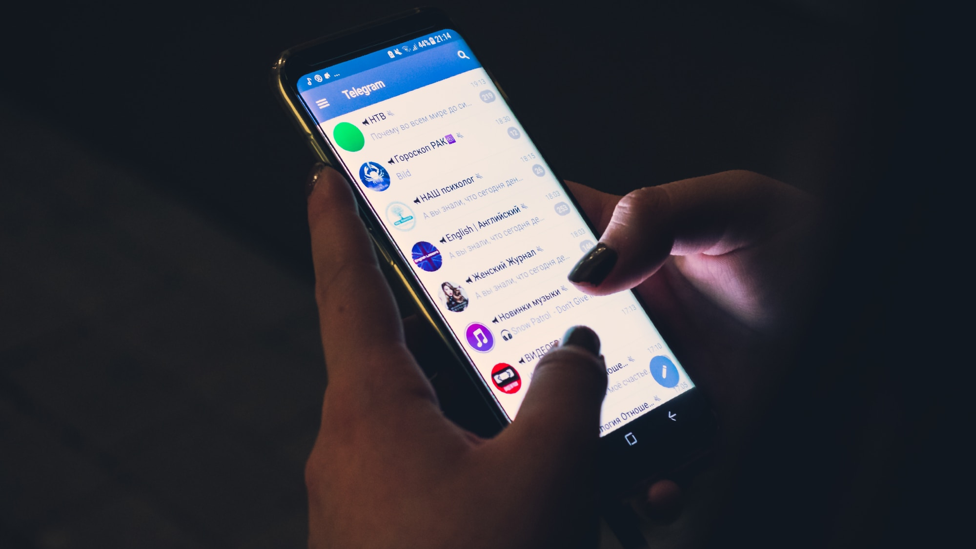 Conversation Design: Working with chat and messaging.