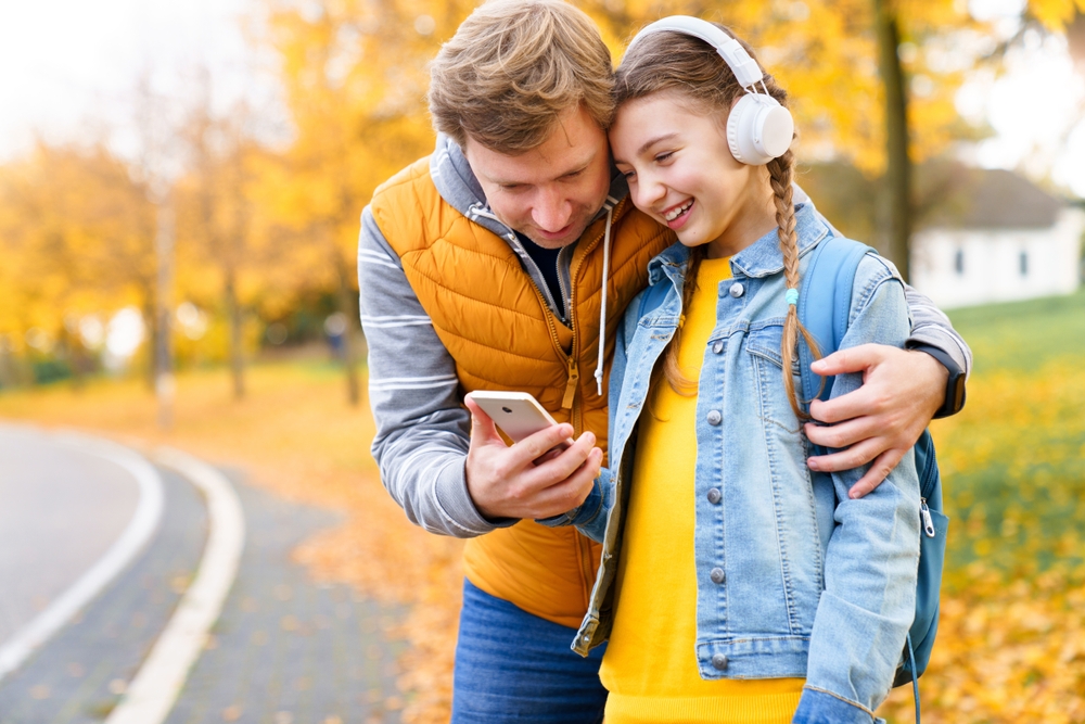 distracted parenting with a child