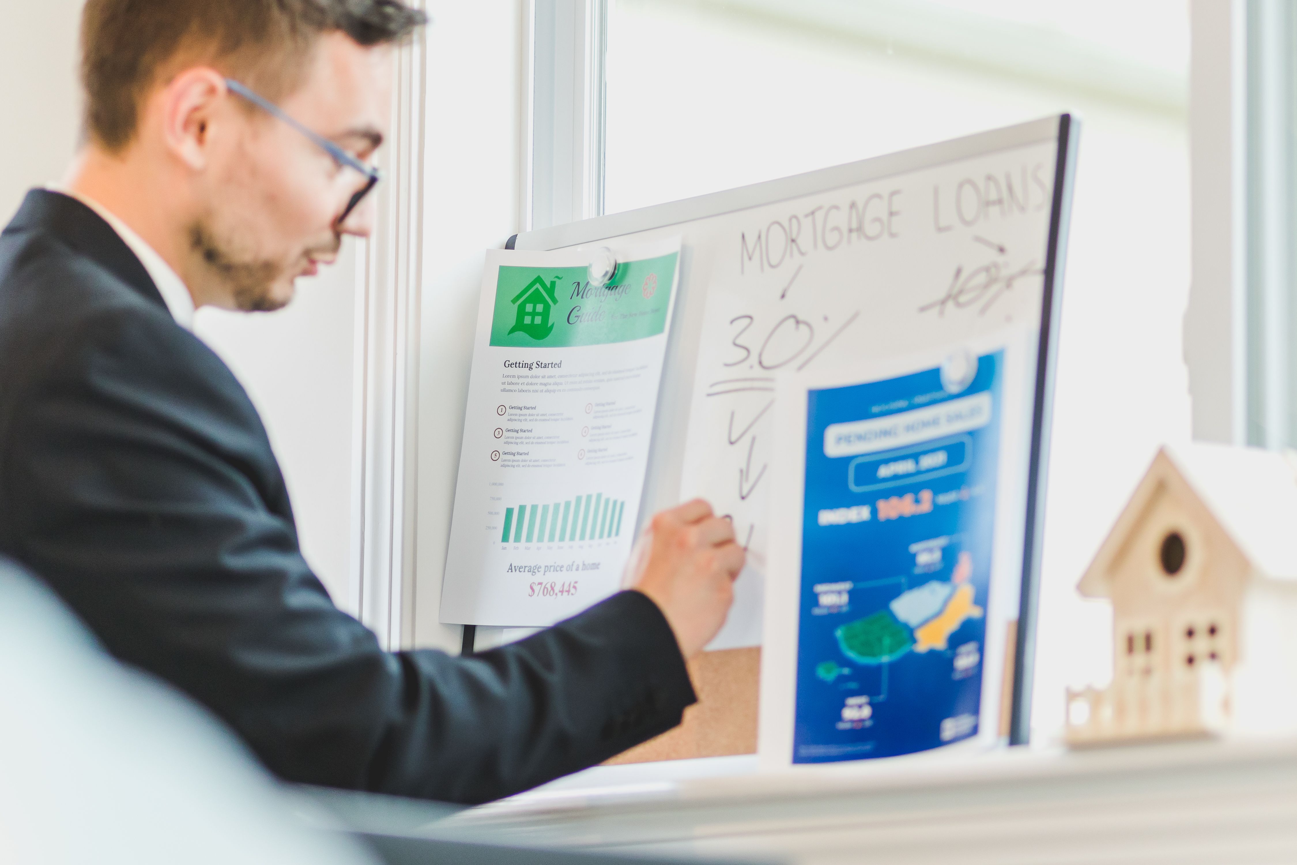 The right QC vendor should always remain on top of schedules, deadlines, and requirements.