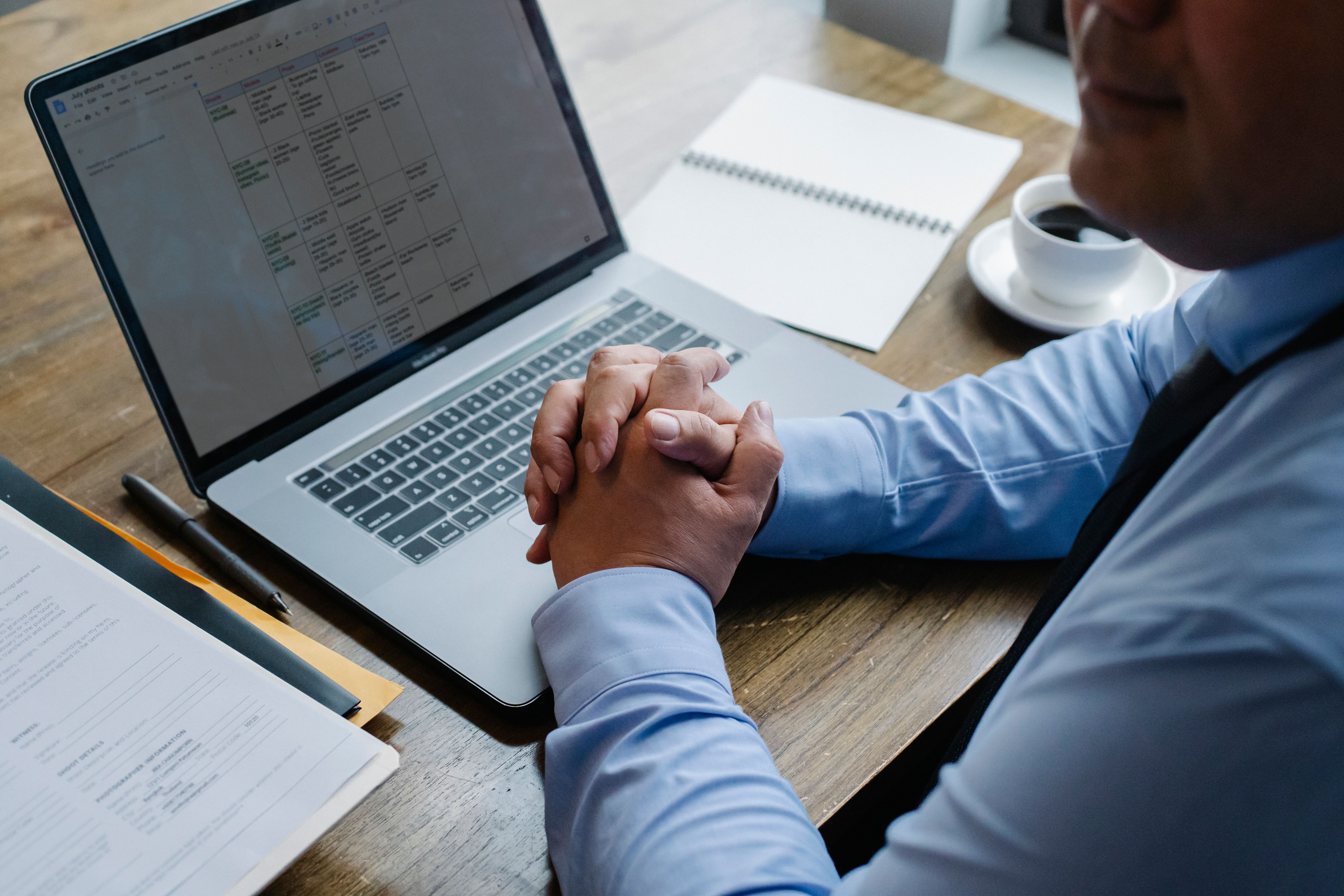 A QC software keeps timely records and can automate sampling tasks.